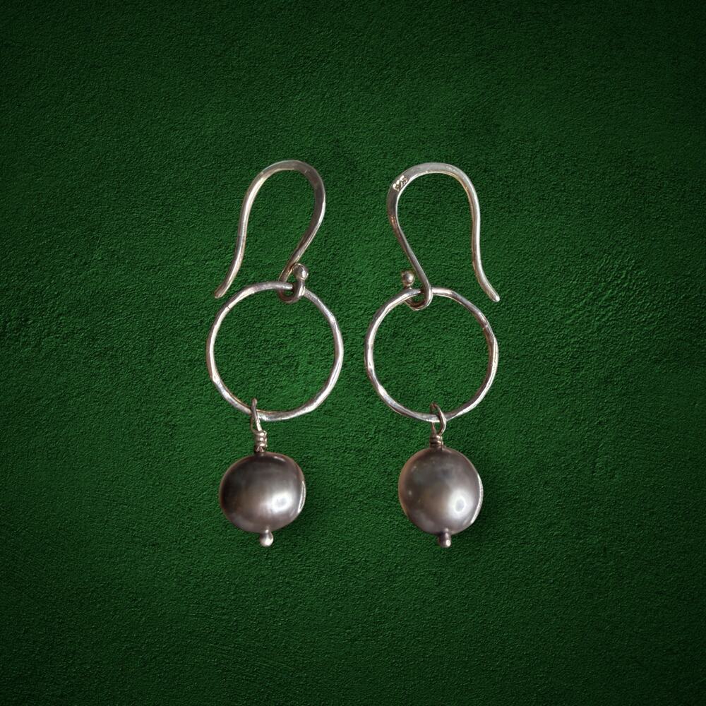 Sterling Silver 925 Gray Pearl Dangle Drop Earrings Hammered Hoops